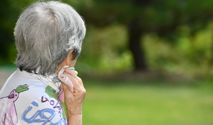 春に注意したい高齢者の脱水症状|原因・サイン・予防方法をわかりやすく解説