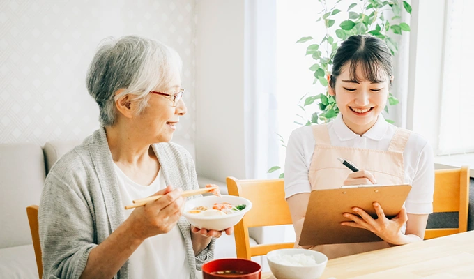 デイサービスとデイケアの違いとは？目的・内容・費用・選び方を徹底解説