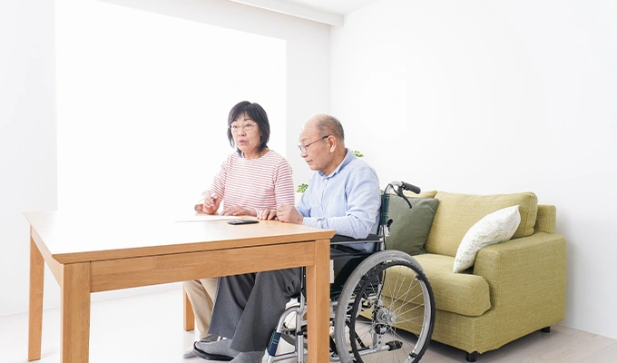 老老介護の限界とは？続けるリスクと今すぐできる対処法